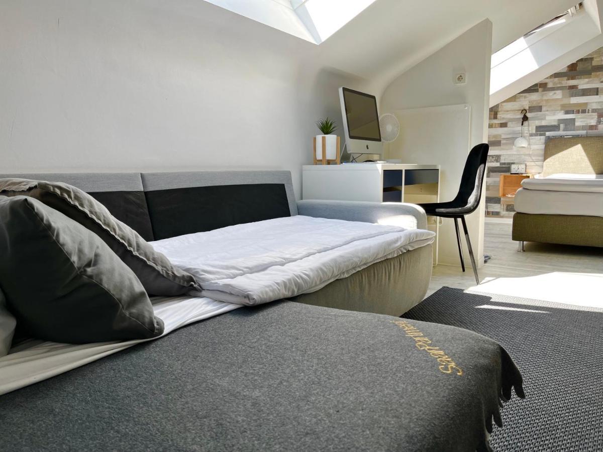 Living At Saarpartments - Adultsonly - Business & Holiday Homes With Kitchen For Long- And Short Term Stay, 3 Min To St Johanner Markt And Points Of Interest Saarbrücken Eksteriør bilde